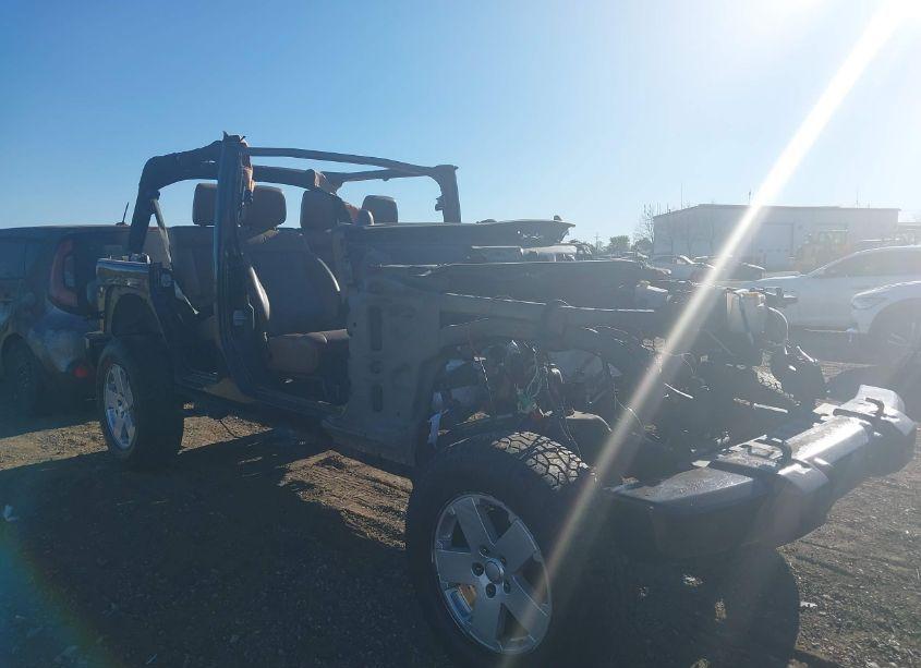 2012 Jeep Wrangler UNLIMITED SAHARA (VIN 1C4HJWEG5CL239507) main photo