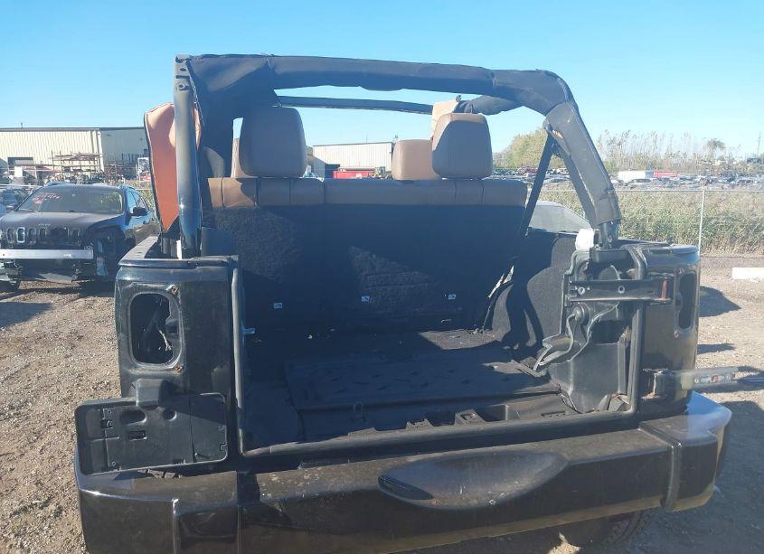 Photo 15 of 2012 Jeep Wrangler UNLIMITED SAHARA (VIN 1C4HJWEG5CL239507)