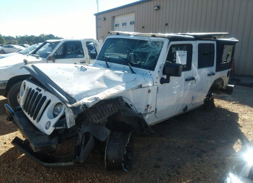 Photo 2 of 2014 Jeep Wrangler UNLIMITED SAHARA (VIN 1C4HJWEG5EL256164)