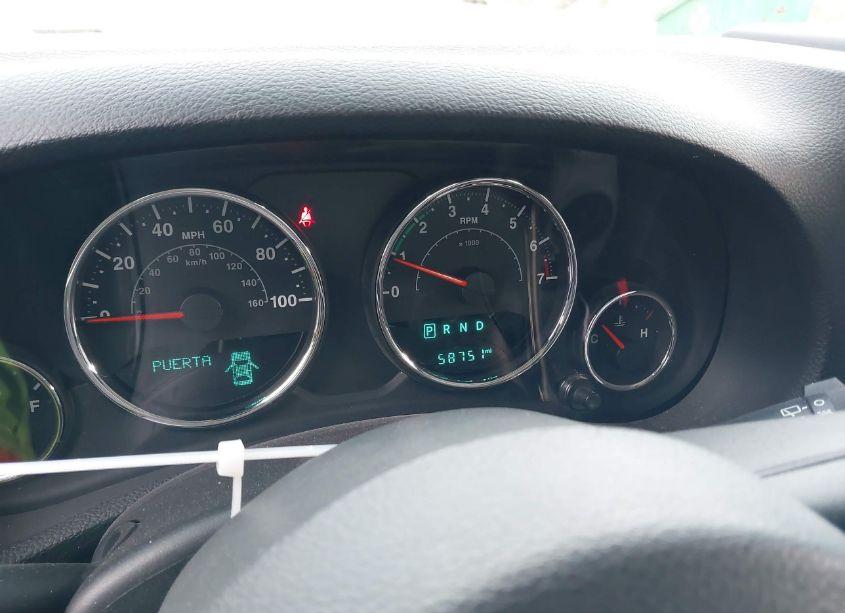 Photo 15 of 2015 Jeep Wrangler UNLIMITED SAHARA (VIN 1C4HJWEG5FL509114)