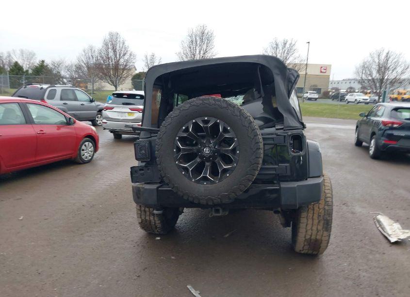 Photo 16 of 2017 Jeep Wrangler UNLIMITED SAHARA (VIN 1C4HJWEG5HL681436)