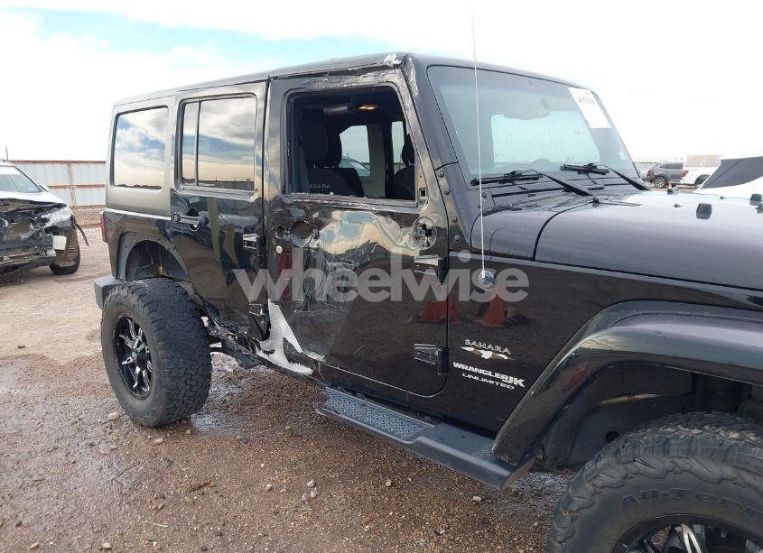 Photo 6 of 2018 Jeep Wrangler JK UNLIMITED SAHARA 4X4 (VIN 1C4HJWEG5JL929240)