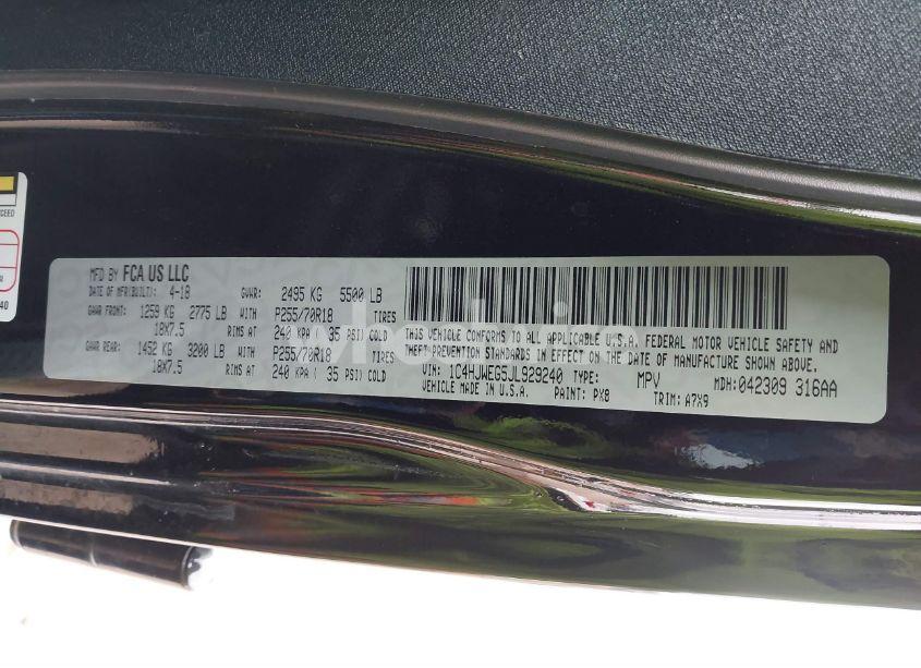 Photo 9 of 2018 Jeep Wrangler JK UNLIMITED SAHARA 4X4 (VIN 1C4HJWEG5JL929240)