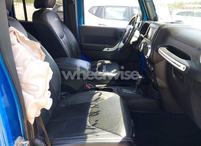 Photo 5 of 2014 Jeep Wrangler UNLIMITED POLAR EDITION (VIN 1C4HJWEG6EL168479)