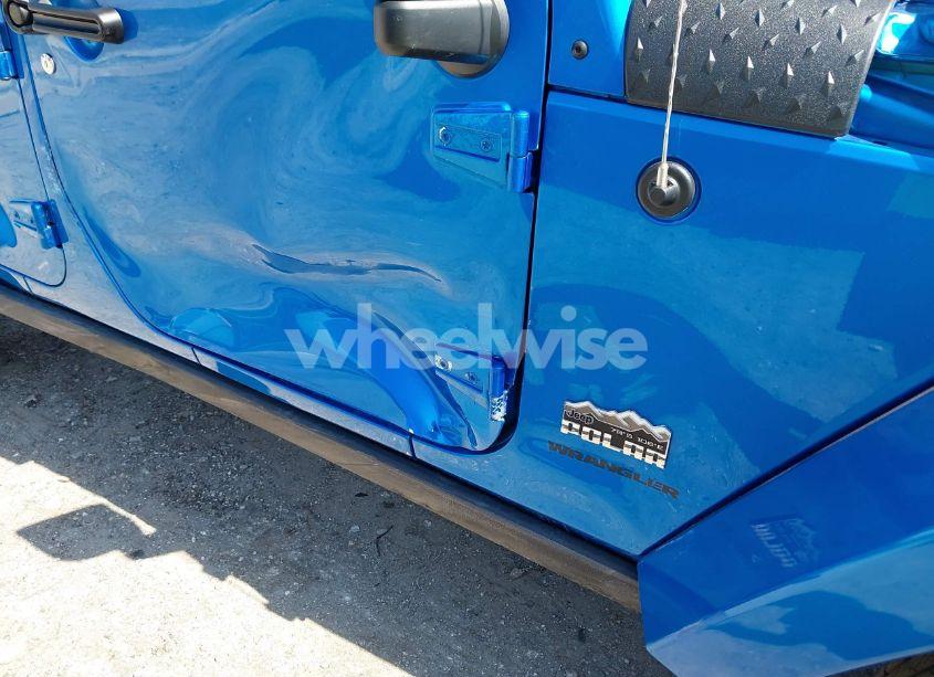 Photo 6 of 2014 Jeep Wrangler UNLIMITED POLAR EDITION (VIN 1C4HJWEG6EL168479)