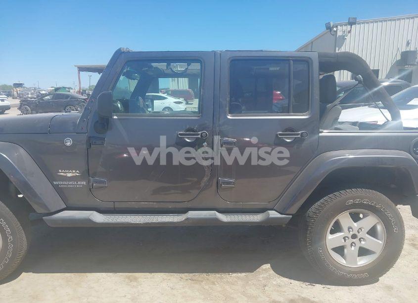 Photo 14 of 2014 Jeep Wrangler UNLIMITED SAHARA (VIN 1C4HJWEG6EL203988)