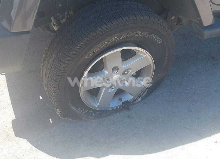 Photo 6 of 2014 Jeep Wrangler UNLIMITED SAHARA (VIN 1C4HJWEG6EL203988)