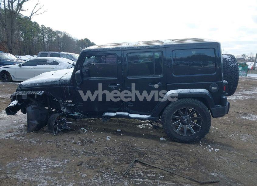 Photo 13 of 2016 Jeep Wrangler UNLIMITED SAHARA (VIN 1C4HJWEG6GL216727)