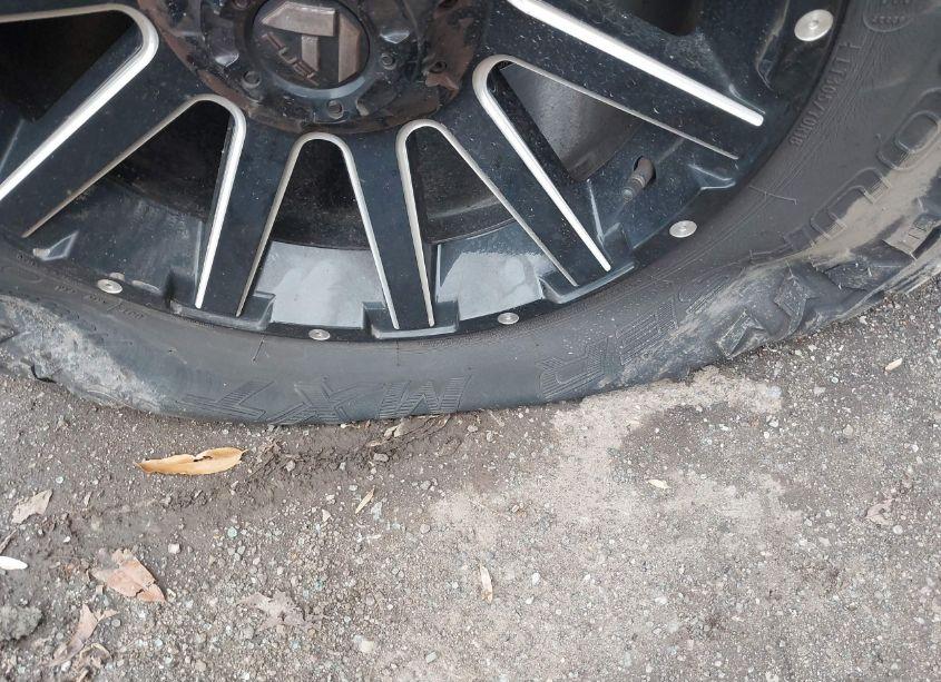 Photo 18 of 2017 Jeep Wrangler UNLIMITED SAHARA 4X4 (VIN 1C4HJWEG6HL507990)