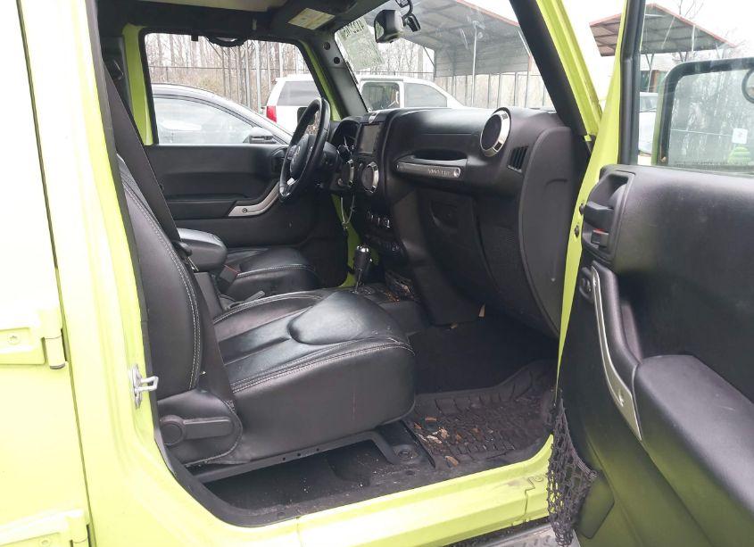 Photo 5 of 2017 Jeep Wrangler UNLIMITED SAHARA 4X4 (VIN 1C4HJWEG6HL507990)