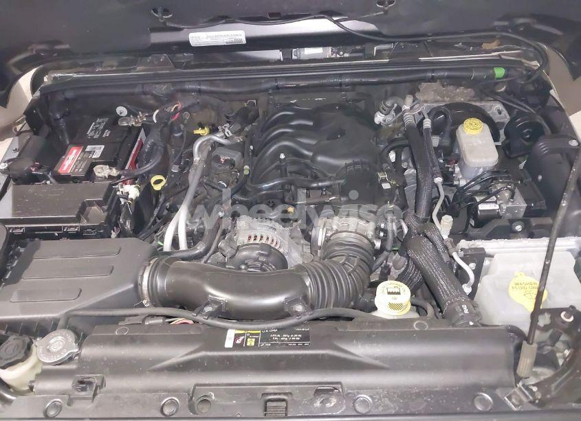 Photo 10 of 2017 Jeep Wrangler UNLIMITED SAHARA 4X4 (VIN 1C4HJWEG6HL705811)