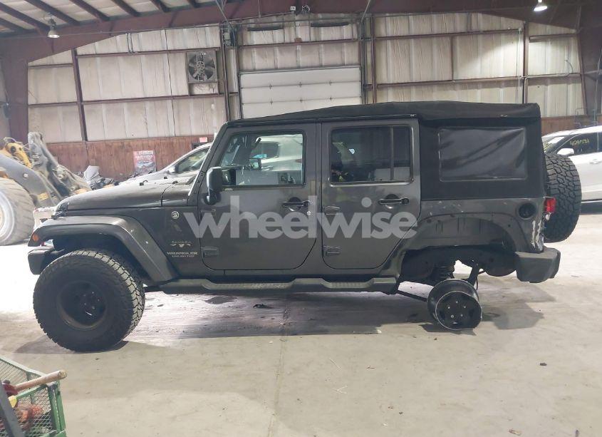 Photo 14 of 2017 Jeep Wrangler UNLIMITED SAHARA 4X4 (VIN 1C4HJWEG6HL705811)