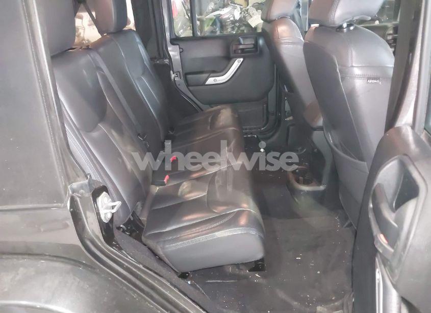 Photo 8 of 2017 Jeep Wrangler UNLIMITED SAHARA 4X4 (VIN 1C4HJWEG6HL705811)