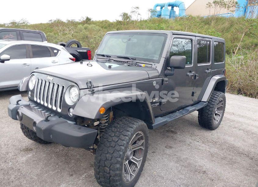 Photo 2 of 2018 Jeep Wrangler JK UNLIMITED SAHARA 4X4 (VIN 1C4HJWEG6JL928291)