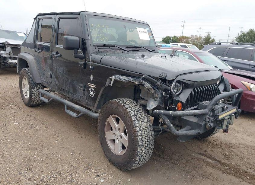 2012 Jeep Wrangler UNLIMITED SAHARA (VIN 1C4HJWEG7CL153079) main photo