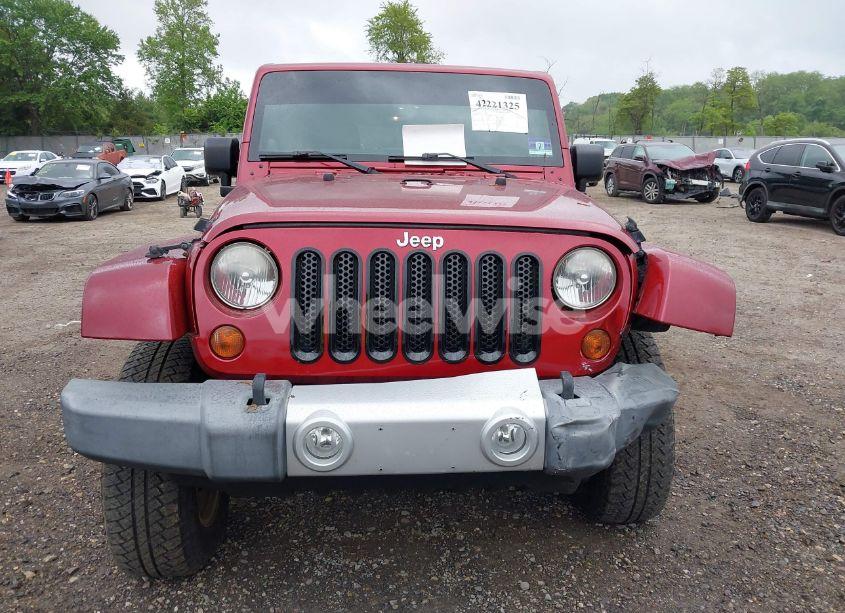 Photo 12 of 2013 Jeep Wrangler UNLIMITED SAHARA (VIN 1C4HJWEG7DL526672)