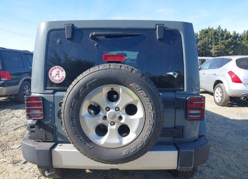 Photo 16 of 2015 Jeep Wrangler UNLIMITED SAHARA (VIN 1C4HJWEG7FL622952)