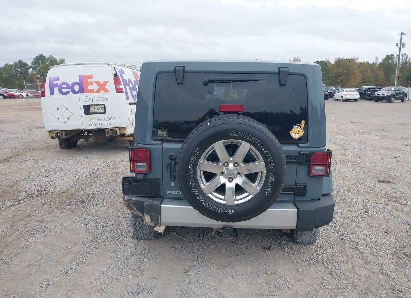 Photo 16 of 2015 Jeep Wrangler UNLIMITED SAHARA (VIN 1C4HJWEG8FL712109)