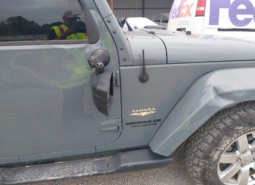 Photo 19 of 2015 Jeep Wrangler UNLIMITED SAHARA (VIN 1C4HJWEG8FL712109)