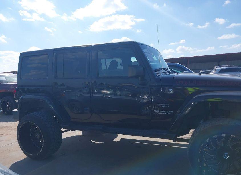 Photo 13 of 2017 Jeep Wrangler UNLIMITED SAHARA 4X4 (VIN 1C4HJWEG8HL572209)