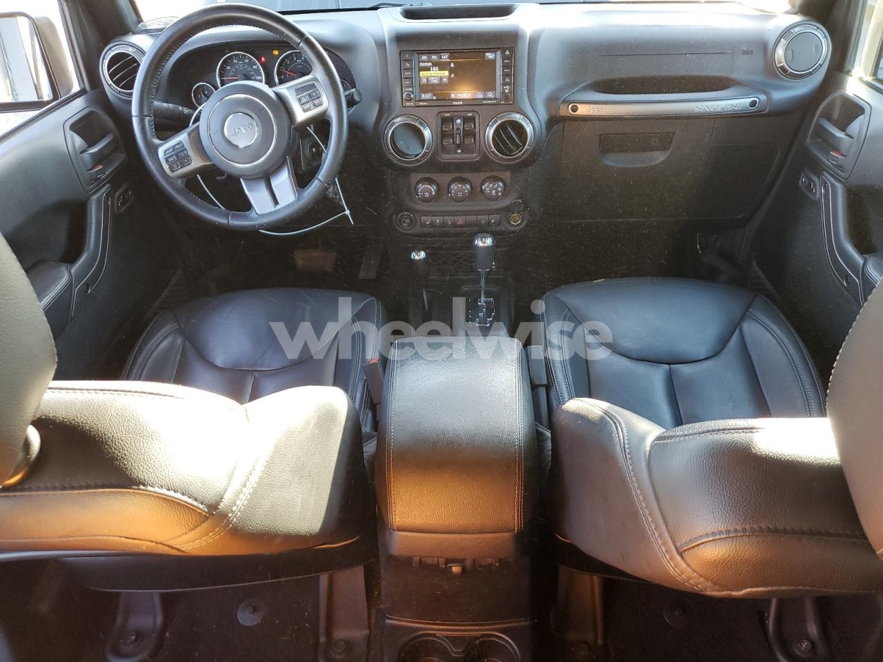 Photo 8 of 2018 JEEP WRANGLER UNLIMITED SAHARA (VIN 1C4HJWEG8JL830931)