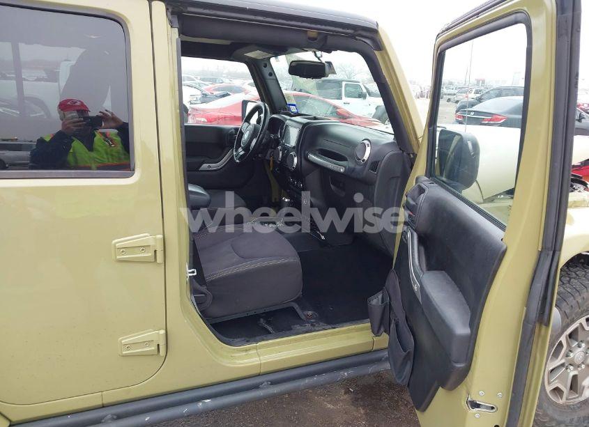 Photo 5 of 2013 Jeep Wrangler UNLIMITED SAHARA (VIN 1C4HJWEG9DL550424)