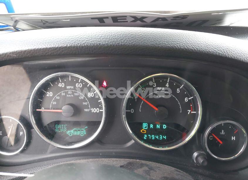 Photo 7 of 2013 Jeep Wrangler UNLIMITED SAHARA (VIN 1C4HJWEG9DL550424)