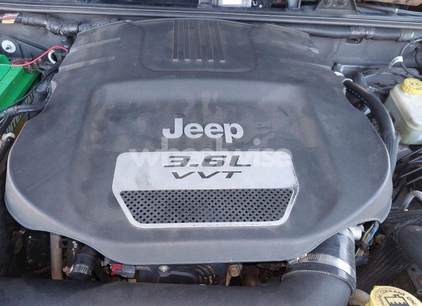 Photo 10 of 2013 Jeep Wrangler UNLIMITED SAHARA (VIN 1C4HJWEG9DL662964)