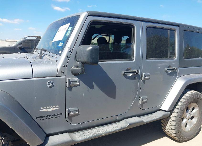 Photo 14 of 2015 Jeep Wrangler UNLIMITED SAHARA (VIN 1C4HJWEG9FL508399)