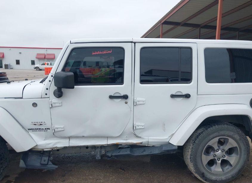 Photo 14 of 2016 Jeep Wrangler UNLIMITED SAHARA (VIN 1C4HJWEGXGL279295)