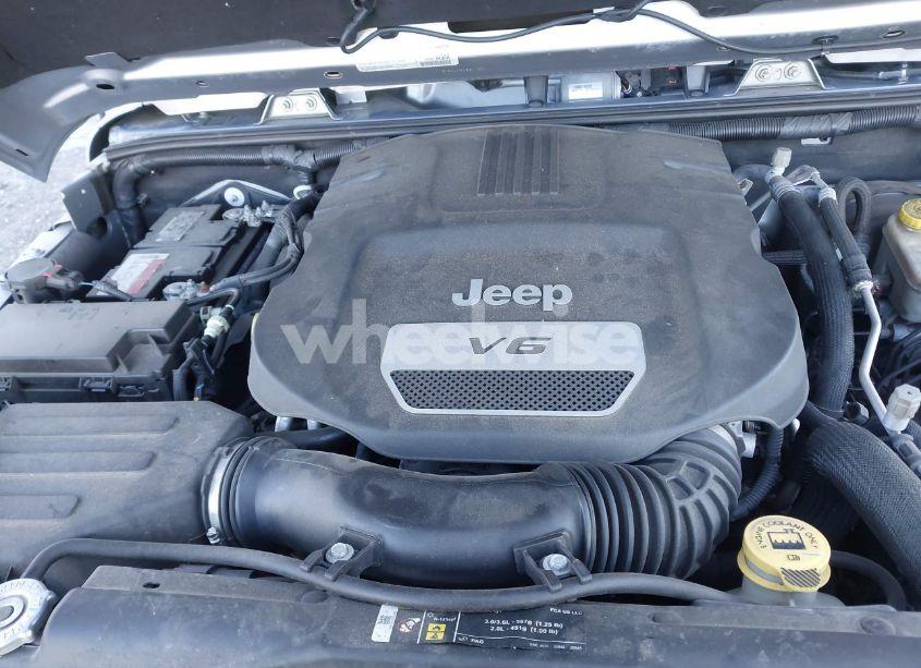 Photo 10 of 2017 Jeep Wrangler UNLIMITED 75TH ANNIVERSARY EDITION 4X4 (VIN 1C4HJWEGXHL537347)