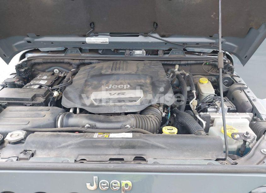 Photo 10 of 2015 Jeep Wrangler UNLIMITED RUBICON HARD ROCK (VIN 1C4HJWFG1FL679873)