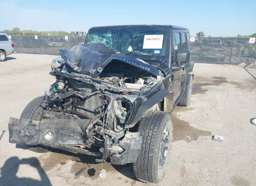 Photo 2 of 2014 Jeep Wrangler UNLIMITED RUBICON (VIN 1C4HJWFG3EL326145)