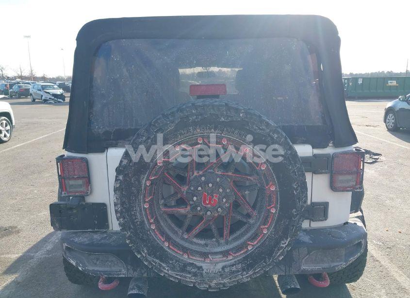 Photo 16 of 2018 Jeep Wrangler JK UNLIMITED RUBICON RECON 4X4 (VIN 1C4HJWFG6JL836788)