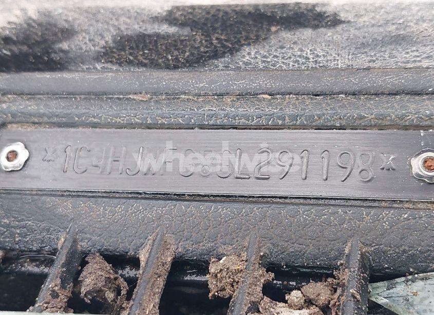 Photo 9 of 2016 Jeep Wrangler UNLIMITED RUBICON HARD ROCK (VIN 1C4HJWFG8GL291198)