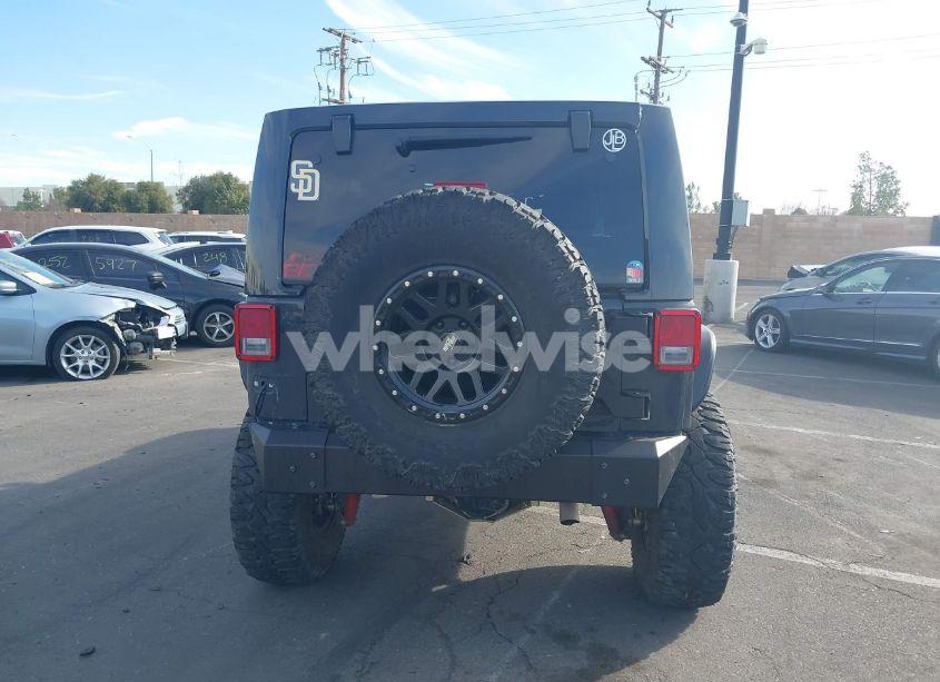 Photo 16 of 2017 Jeep Wrangler UNLIMITED RUBICON HARD ROCK 4X4 (VIN 1C4HJWFGXHL558424)