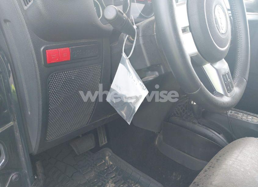 Photo 17 of 2017 Jeep Wrangler UNLIMITED RUBICON HARD ROCK 4X4 (VIN 1C4HJWFGXHL558424)