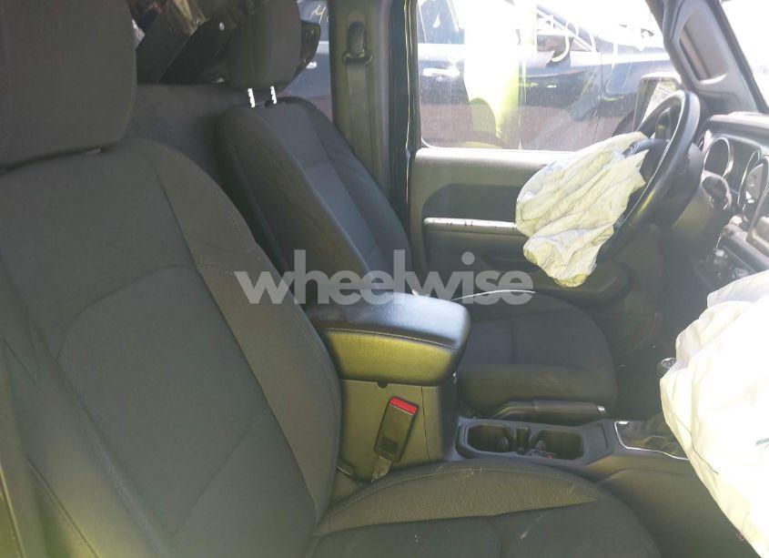 Photo 8 of 2021 Jeep Wrangler SPORT S 4X4 (VIN 1C4HJXAG6MW872318)