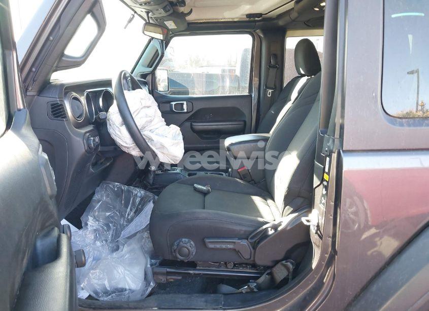 Photo 5 of 2021 Jeep Wrangler SPORT 4X4 (VIN 1C4HJXAG8MW521779)