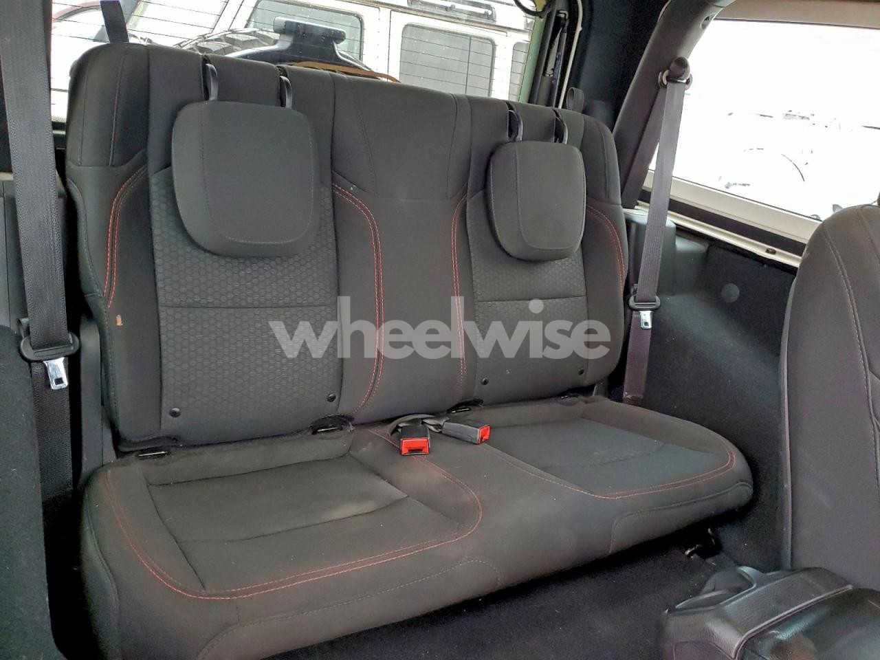 Photo 11 of 2019 JEEP WRANGLER RUBICON (VIN 1C4HJXCN9KW547431)