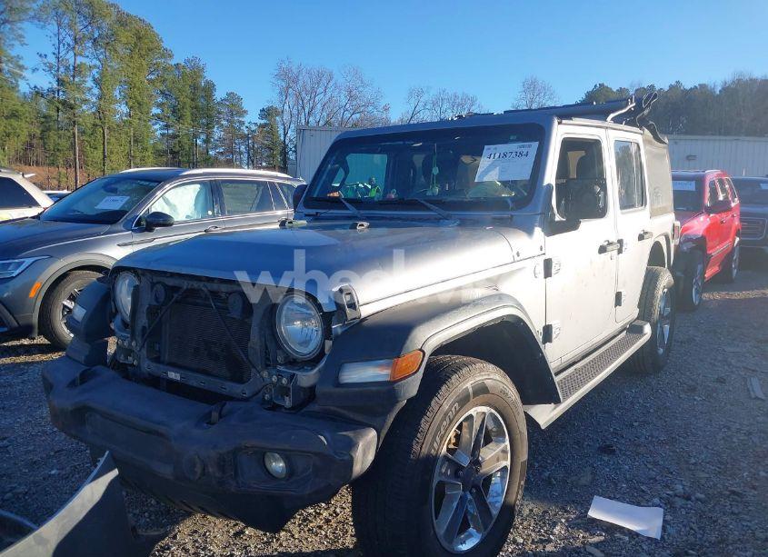Photo 2 of 2018 Jeep Wrangler UNLIMITED SPORT 4X4 (VIN 1C4HJXDG0JW158935)
