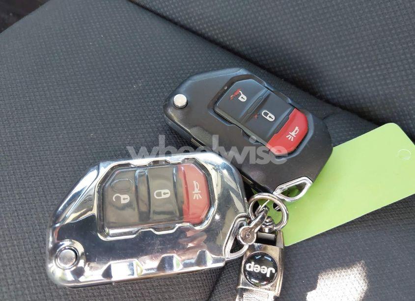 Photo 11 of 2018 Jeep Wrangler UNLIMITED SPORT S 4X4 (VIN 1C4HJXDG0JW177579)