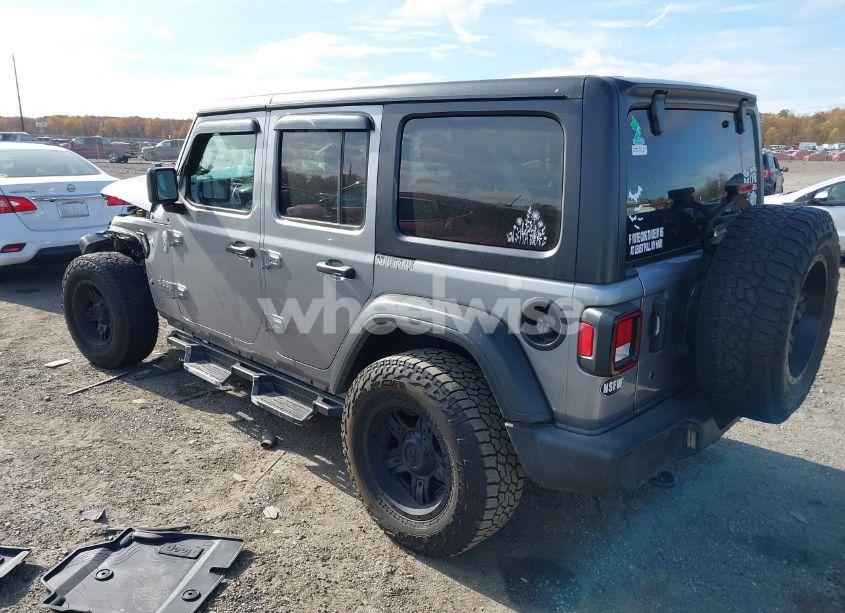 Photo 3 of 2018 Jeep Wrangler UNLIMITED SPORT S 4X4 (VIN 1C4HJXDG0JW279528)