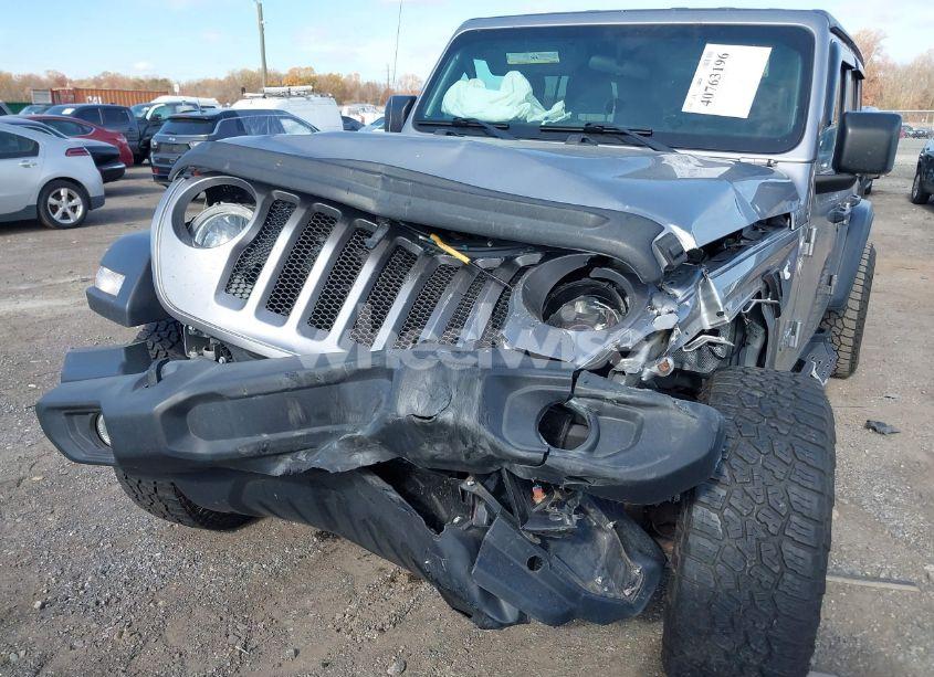 Photo 6 of 2018 Jeep Wrangler UNLIMITED SPORT S 4X4 (VIN 1C4HJXDG0JW279528)