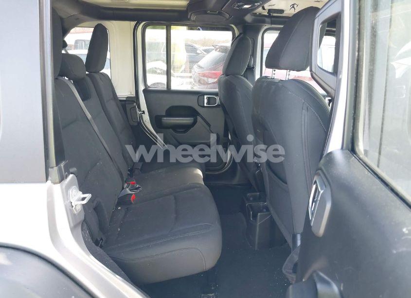 Photo 8 of 2018 Jeep Wrangler UNLIMITED SPORT S 4X4 (VIN 1C4HJXDG0JW279528)