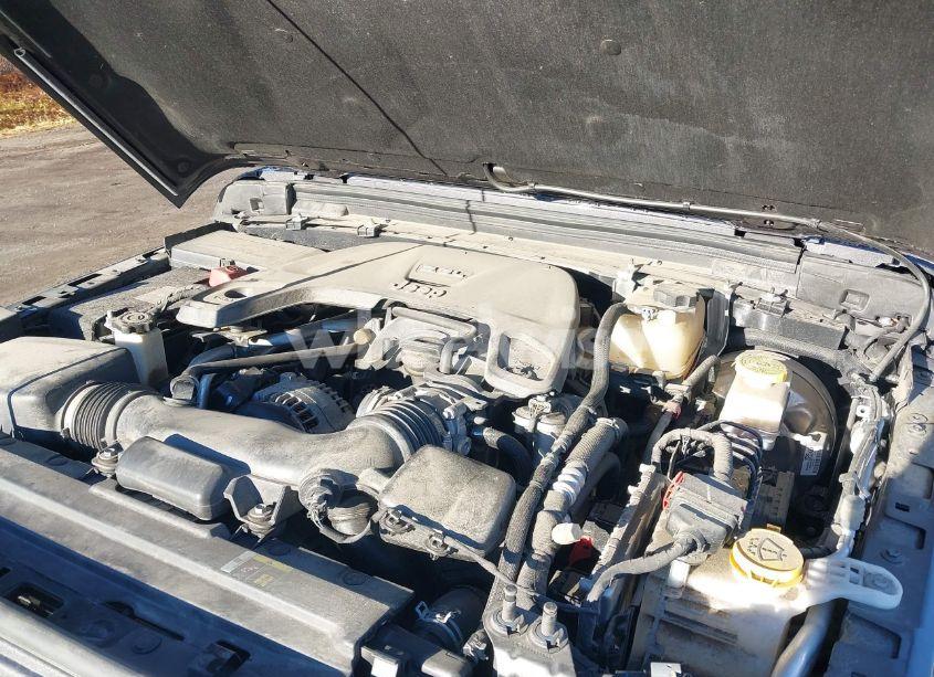 Photo 10 of 2018 Jeep Wrangler UNLIMITED SPORT S 4X4 (VIN 1C4HJXDG0JW280355)