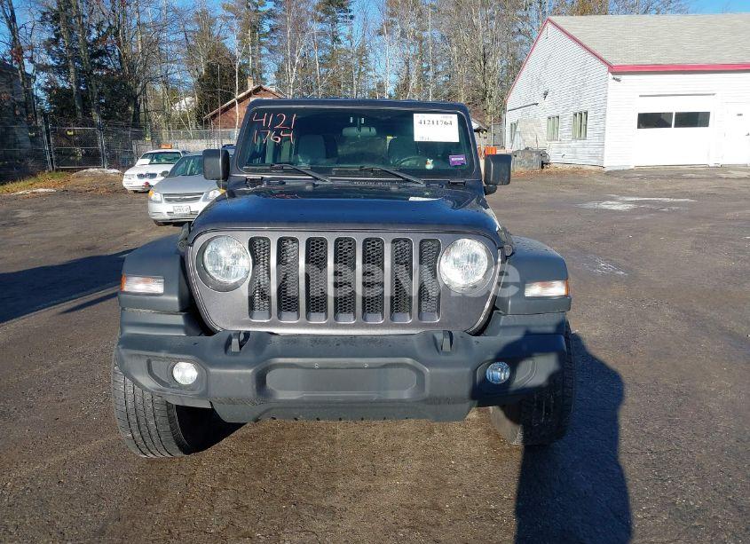 Photo 11 of 2018 Jeep Wrangler UNLIMITED SPORT S 4X4 (VIN 1C4HJXDG0JW280355)