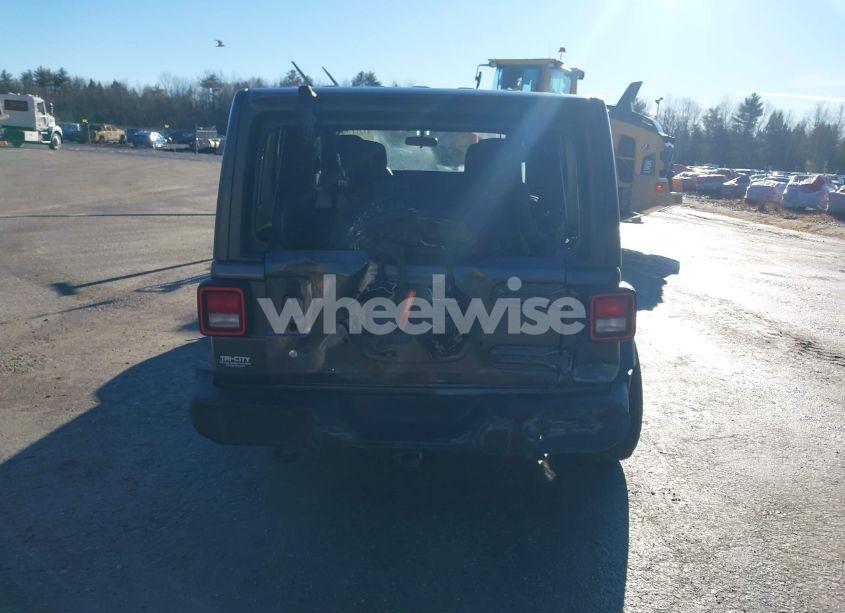 Photo 15 of 2018 Jeep Wrangler UNLIMITED SPORT S 4X4 (VIN 1C4HJXDG0JW280355)