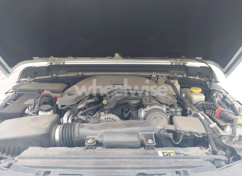 Photo 10 of 2018 Jeep Wrangler UNLIMITED SPORT S 4X4 (VIN 1C4HJXDG0JW324211)