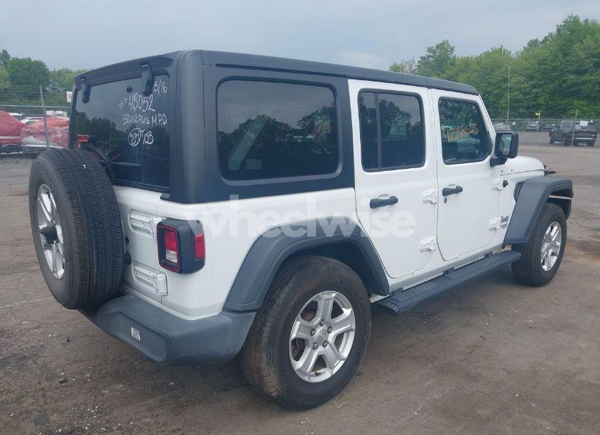 Photo 4 of 2018 Jeep Wrangler UNLIMITED SPORT S 4X4 (VIN 1C4HJXDG0JW324211)